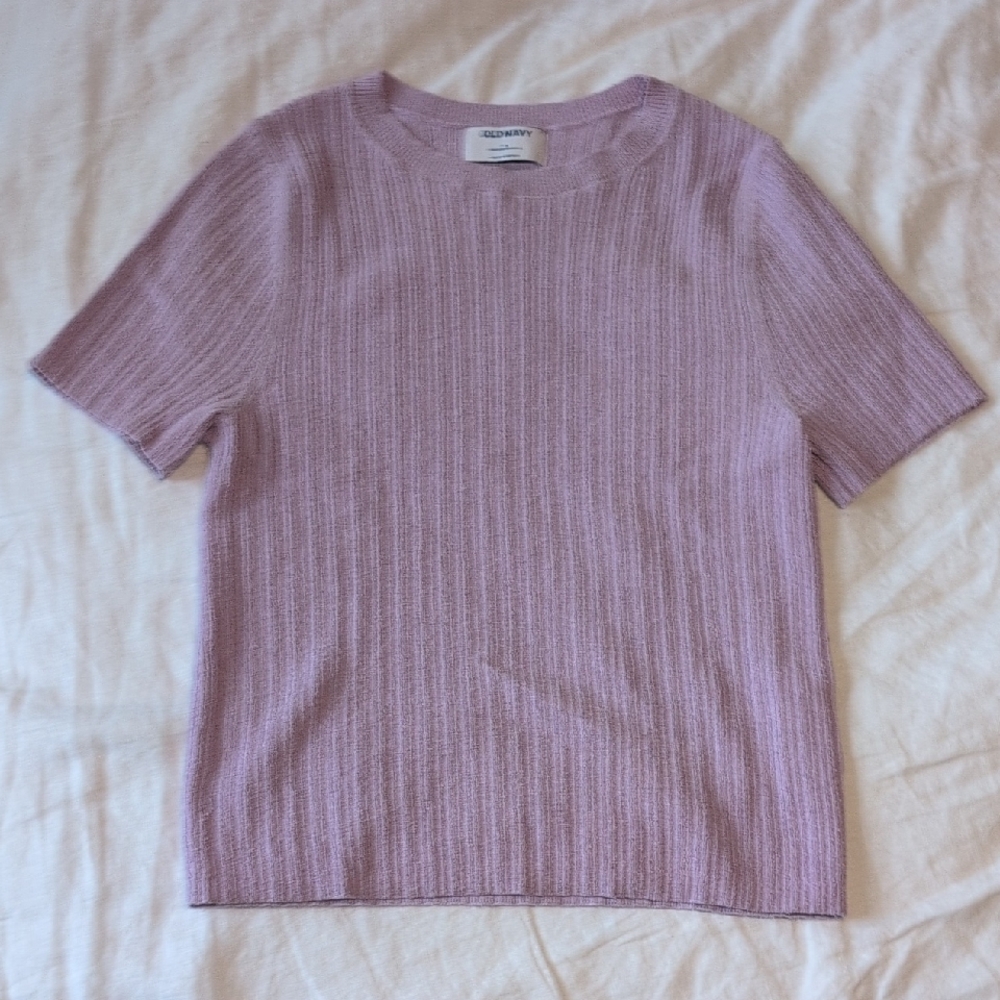 Old Navy Lilac Short Sleeve Tee